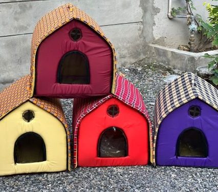 Triangle Cat House (XL)